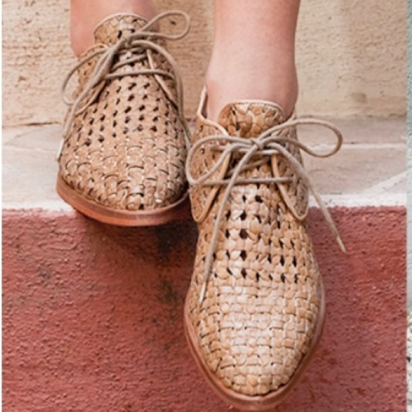 Vintage Foundry Co. Minstrel Womens Fashion Derby in Taupe/Khaki Leather EUC - Picture 2 of 10